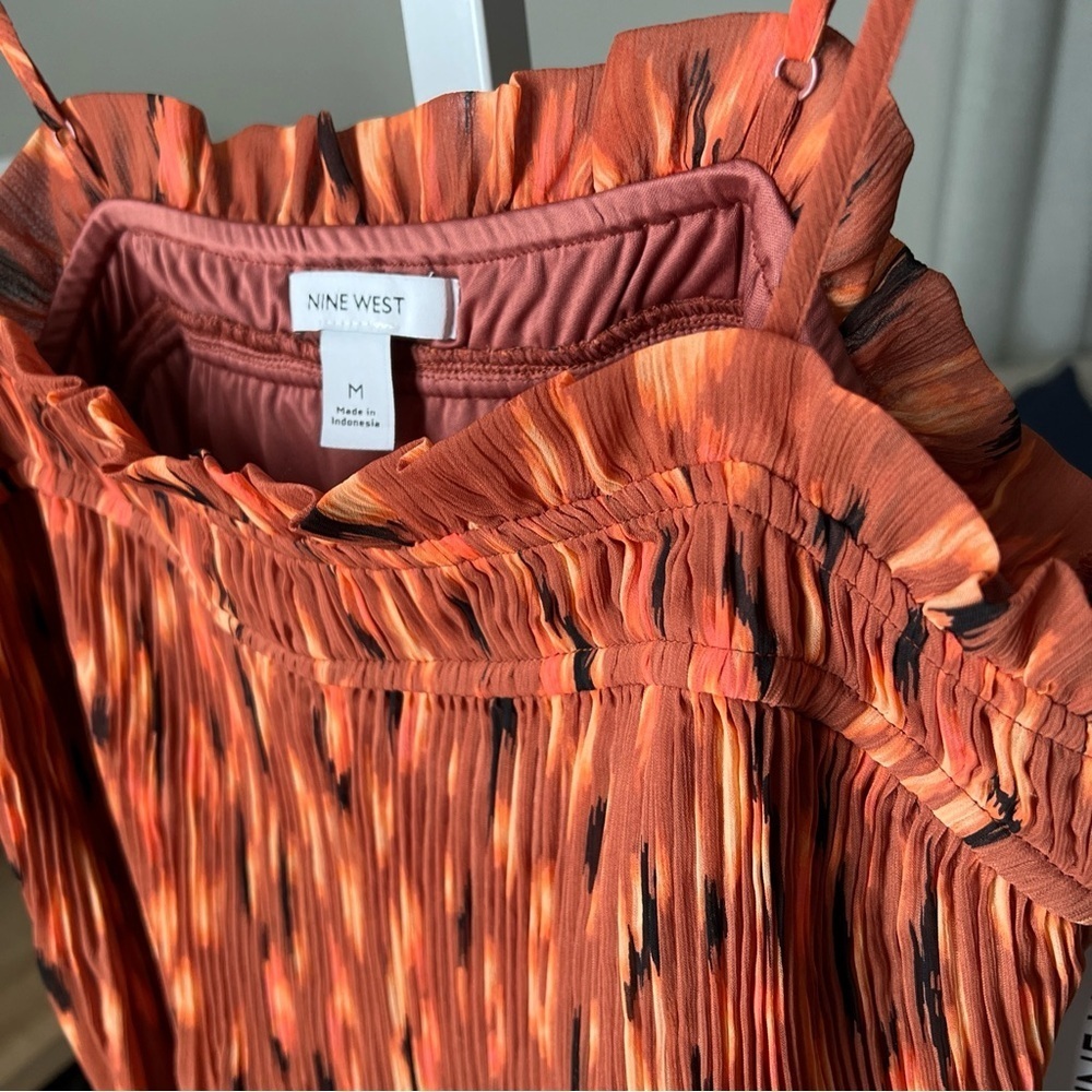 NINE WEST M RUST ORANGE BLACK IKAT LEOPARD PLEAT SMOCKED RUFFLE TANK TOP NWT - Picture 7 of 14